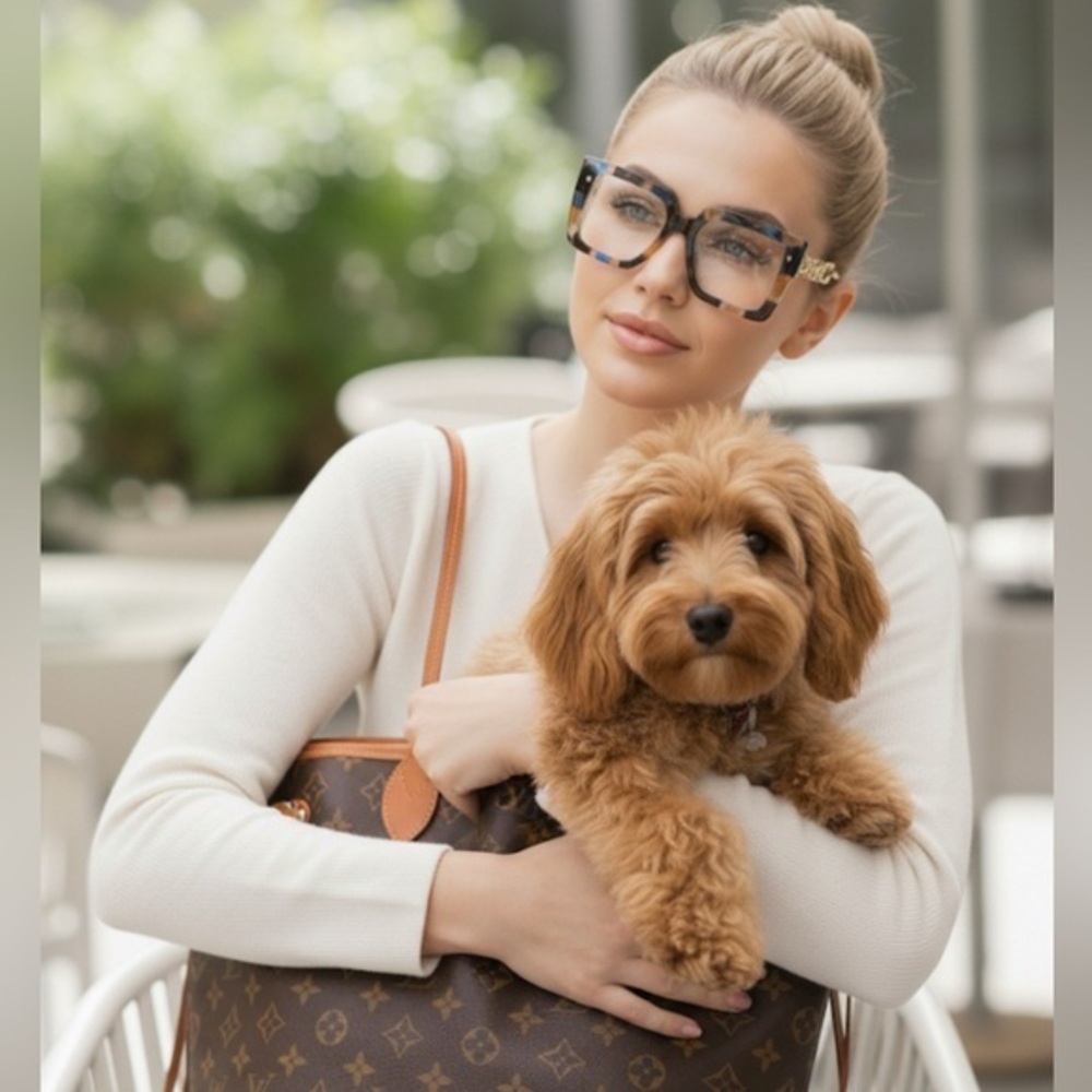 ✨NEW Stylish Tortoiseshell Square Personality Glasses
